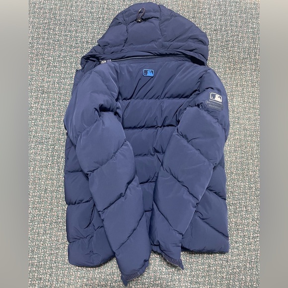 MLB LA puffer Jacket - Picture 4 of 4